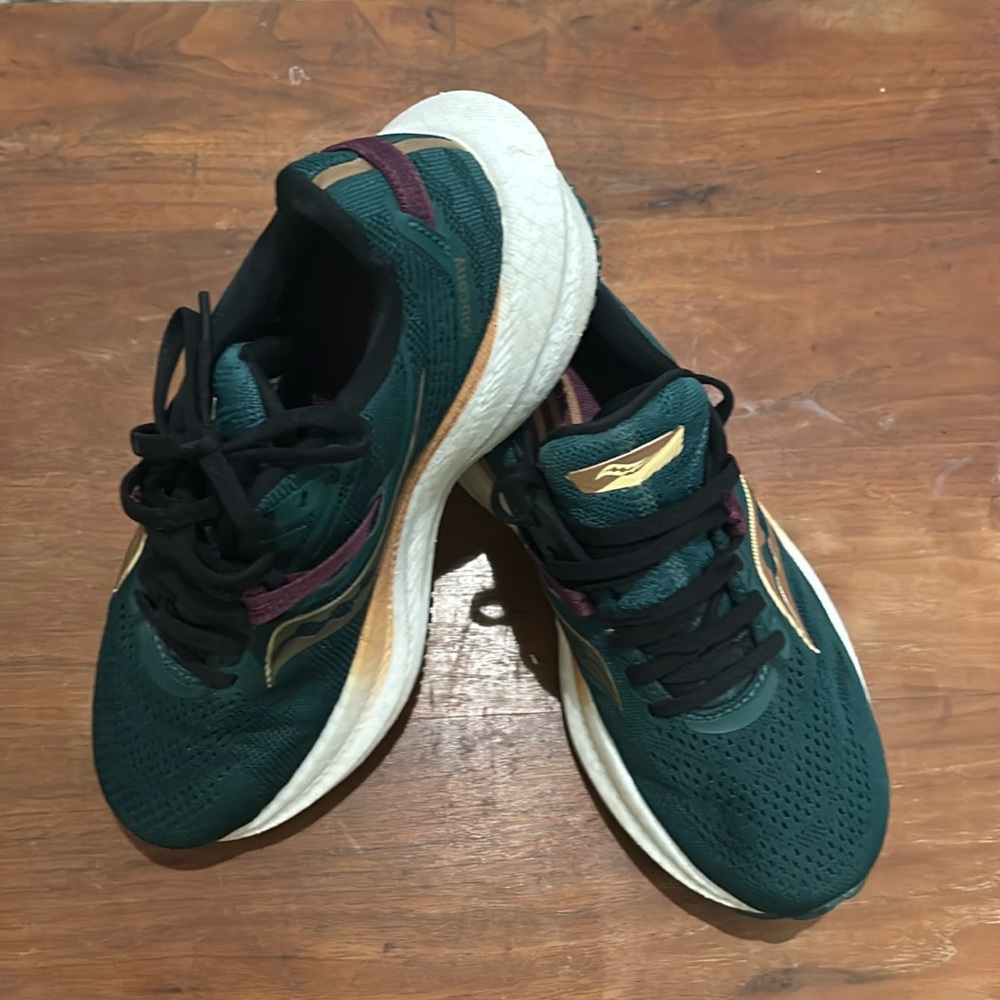Saucony women’s running shoes